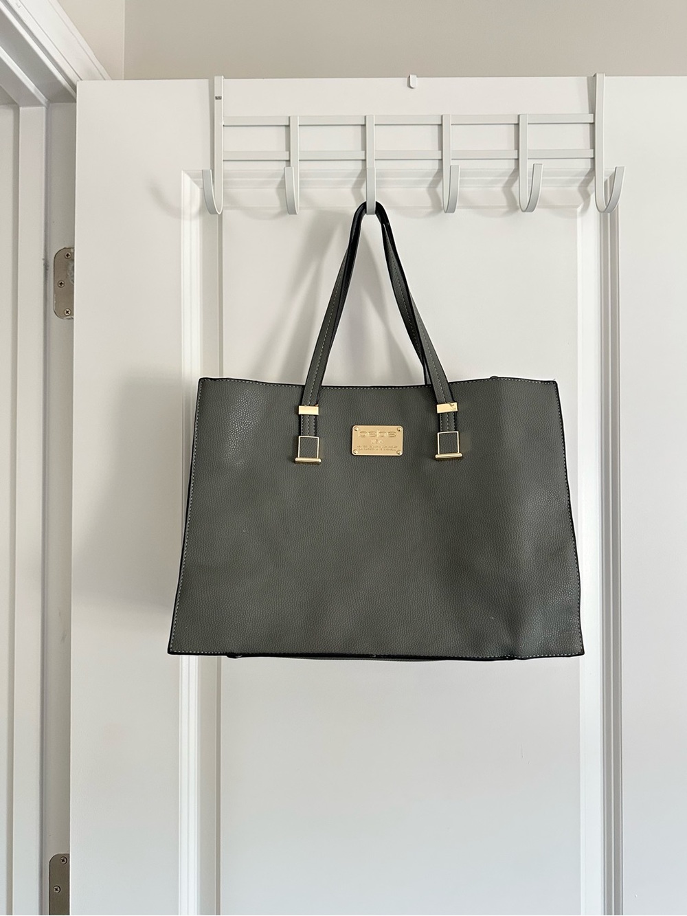 🌿 Bebe • Shoulder Bag - Picture 8 of 8
